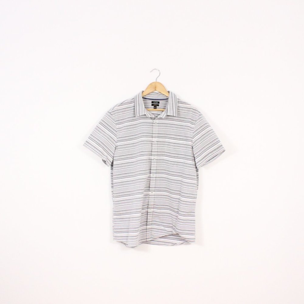 Apt. 9 Slim Fit  Grey & White Striped Short Sleeve Button Up